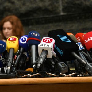 ¿Cómo se organiza una rueda de prensa?